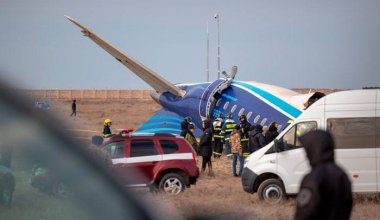 Авиакатастрофа в Актау: в AZAL официально заявили о внешнем вмешательстве