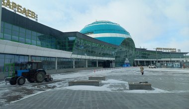 В аэропорту Астаны задерживают несколько рейсов