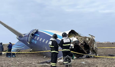 Юная певица из Азербайджана посвятила песню погибшим в авиакатастрофе под Актау
