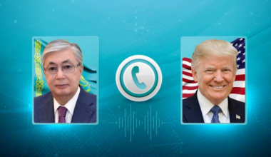 Токаев поздравил Трампа с вступлением в должность президента США