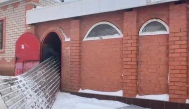 Почти 50 вызовов за полгода - “криминальное” кафе снесли в Актобе