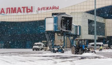 Аэропорт Алматы предупредил о задержках из-за непогоды