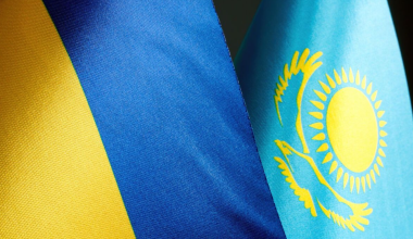 Казахстан отказал в статусе беженца четырем гражданам Украины – дело дошло до суда