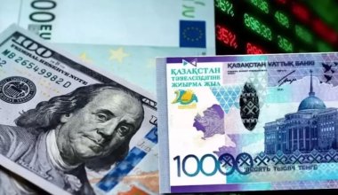 Курс доллара снизился по итогам торгов в Казахстане