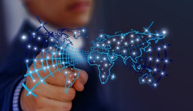 США и Великобритания отказались подписывать декларацию о регулировании ИИ