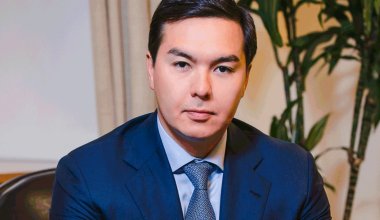 Внук Назарбаева уходит из «Транстелекома»