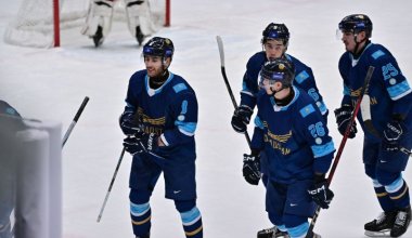 Казахстанские хоккеисты обыграли Китай и вышли в финал Азиады