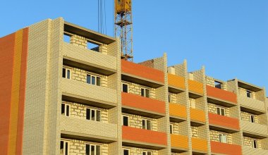 Сколько человек стоит в очереди на жилье в Казахстане