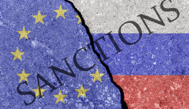 СМИ, банки и игровые консоли: санкции ЕС против России к третьей годовщине войны в Украине