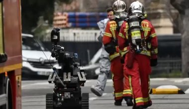 Взрыв в консульстве РФ в Марселе - подозреваемыми оказались ученые