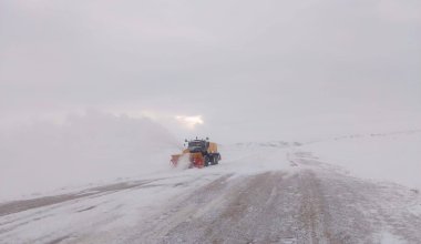 В пяти областях Казахстана закрыли трассы из-за непогоды