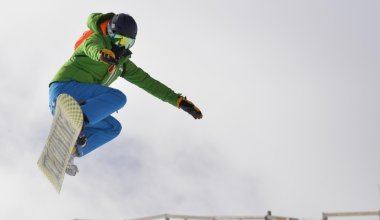 Казахстанец погиб на горнолыжной базе в Кыргызстане
