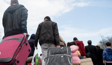 Казахстан лидирует по числу переезжающих в Россию