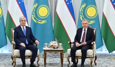 Обменялись поздравлениями - Токаев поговорил с Мирзиёевым