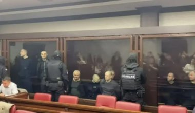 В России приговорили 12 украинских пленных из “Азова” к тюремным срокам