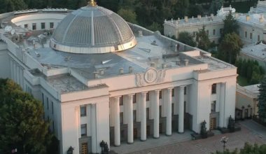 В сделку с США включены нефть и газ по всей Украине, заявил депутат
