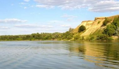 Уровень воды продолжает расти в реке Урал в ЗКО