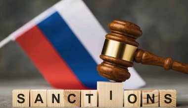 Новые "сокрушительные" санкции против России поддержали сенаторы США