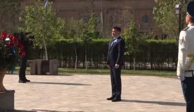 Айбек Дадебай возложил цветы к памятнику Кошкарбаеву
