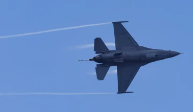 Нидерланды завершат передачу Украине всех 24 истребителей F-16