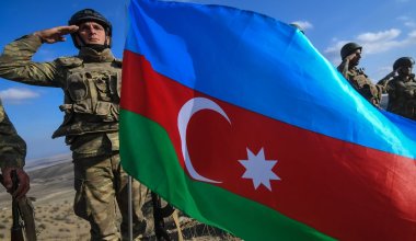На казахском языке решили обучаться военные Азербайджана