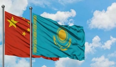Правительство Казахстана хочет занять у Китая миллиард юаней