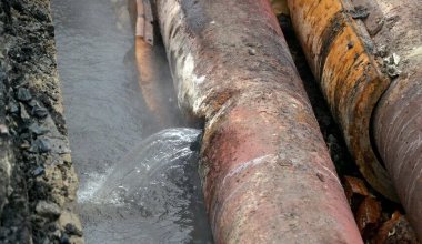 На грани катастрофы: назван реальный уровень износа коммунальных сетей в Казахстане