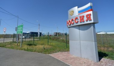"До трёх суток": водители заявили об усилении проверок на границе Казахстана и России