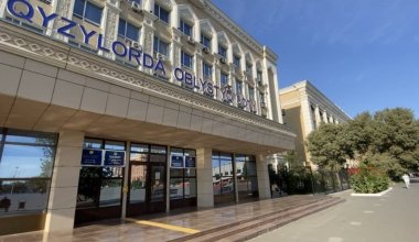 В Кызылорде суд вынес приговор учителю, напавшему на жену с топором