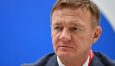 В России уволенный министр транспорта покончил с собой