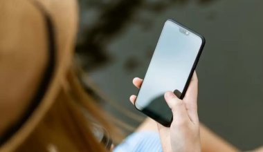 В Европе предложили ввести запрет на использование соцсетей для лиц младше 15 лет
