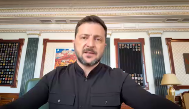Протесты в Украине: Зеленский пообещал новый закон для защиты САП, НАБУ