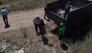 Поле вокруг аэропорта в Урджаре шокирует прилетающих