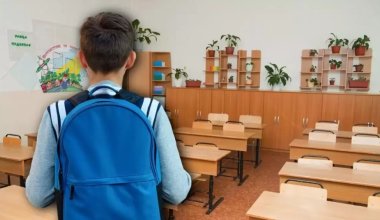 Сколько дней будут отдыхать школьники Казахстана в следующем учебном году