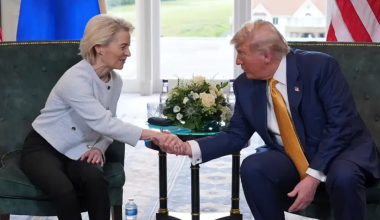 Европа подчинилась Трампу - премьер Франции