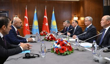 Токаев встретился с главой правления YDA Holding в Турции