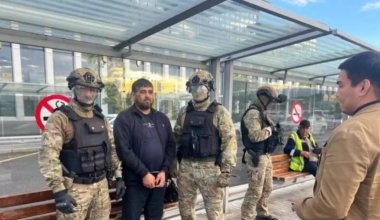 Водитель, наехавший на толпу людей, ждёт экстрадиции в РФ в СИЗО Астаны