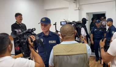«СОБР, выведите»: судья по делу активистов выгнал журналистов из зала