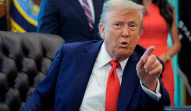 Трамп требует заблокировать расходы на миллиарды долларов в виде иностранной помощи