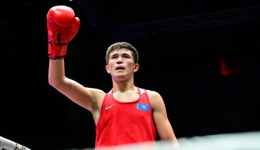 Чемпионат мира по боксу: казахстанец вышел в финал