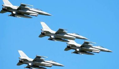 Польша подняла истребители на фоне активности России