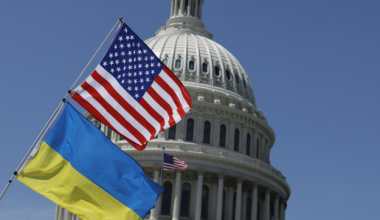 Переговоры США и Украины об оружии прерваны из-за шатдауна