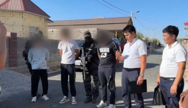 Иностранцев задержали в Шымкенте: изъята особо крупная партия синтетических наркотиков