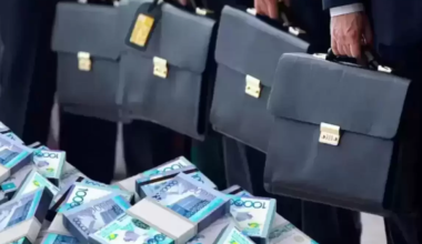 Более 2 тысяч чиновников сократят в Узбекистане: все из-за цифровизации