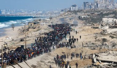 Прекращение огня в Газе: палестинцы возвращаются к руинам своих домов