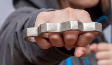 Школьные банды держат в страхе целые районы на юге Казахстана