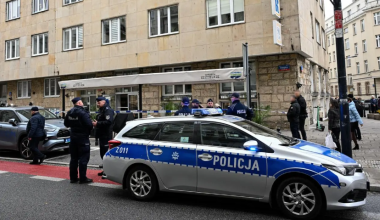 Нападение в Варшаве: офис партии Туска пытались поджечь