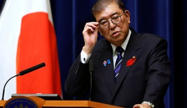 Правительство Японии ушло в отставку