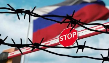 Банки Центральной Азии попадут под санкции из-за помощи РФ — Bloomberg