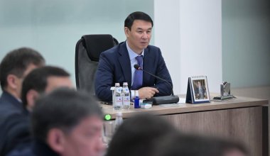 «Мне уже надоело»: Дархан Сатыбалды раскритиковал ошибки в городских проектах